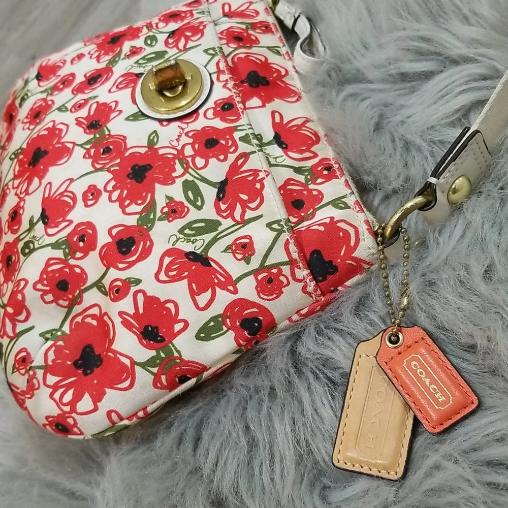 Coach Purse - Picture 3 of 7